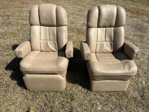 Villa captain chairs - captain's,