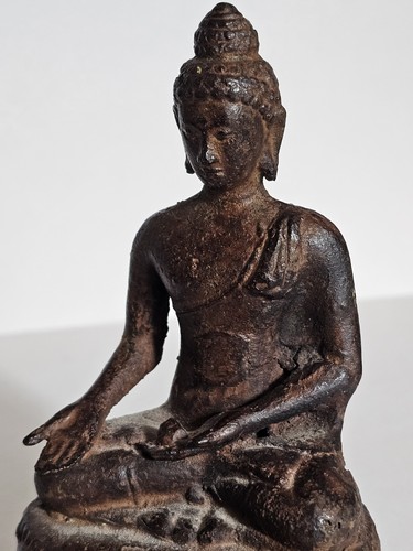 Antique thai bronze buddha - bronze,