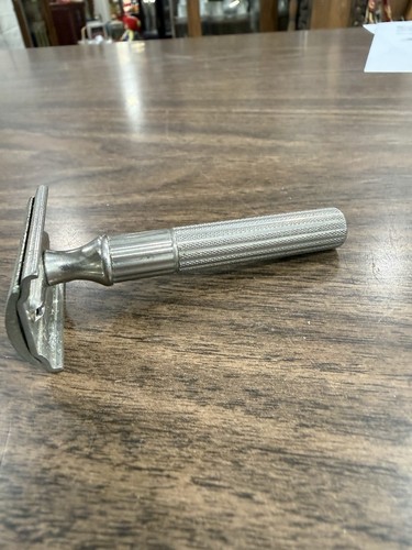 Gillette tech safety razor - gillette,