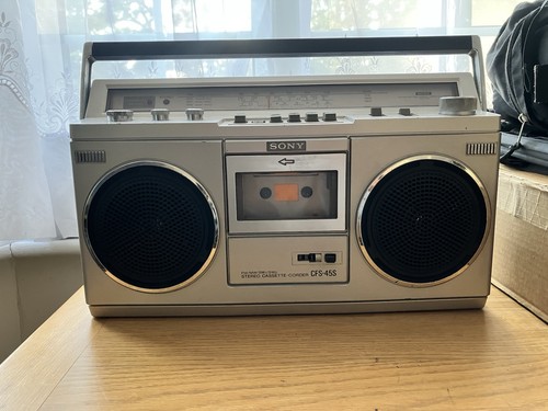 Sony cfs 45s vintage radio - sony,
