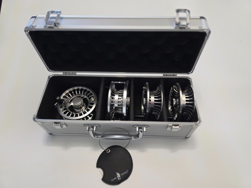 Fly reel case travel - fly,