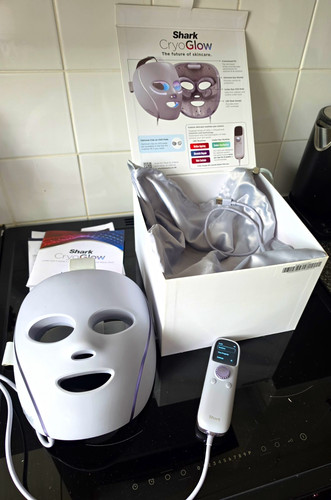 Shark cryoglow grey - shark, eye