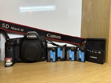 Canon EOS 5D Mark III 22.3MP