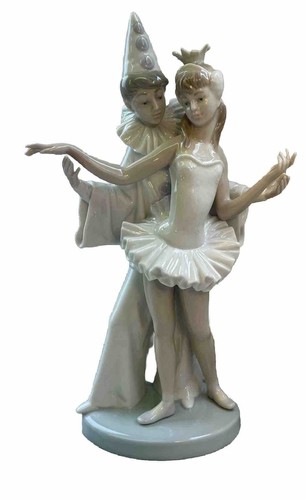 Lladro figurine carnival - lladro,