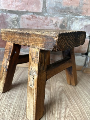 Antique legged rustic - legged,