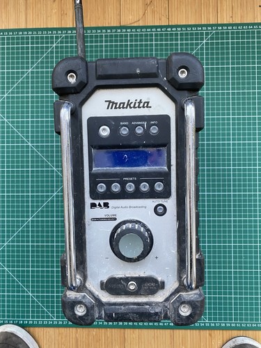 Makita bmr104 dab radio - bmr104, dab/fm