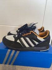 adidas  Trainer boston super