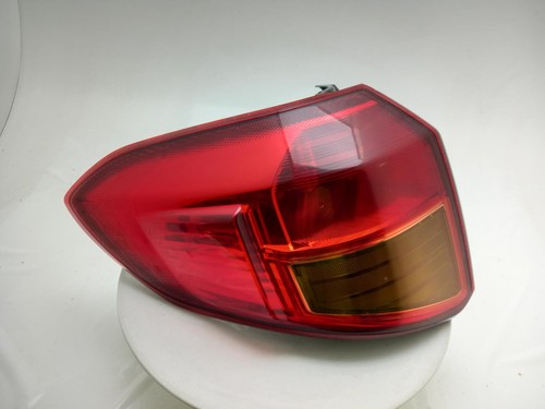 Suzuki vitara tail light rear - suzuki,