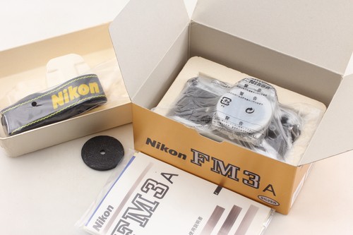 Almost unused box nikon - box,
