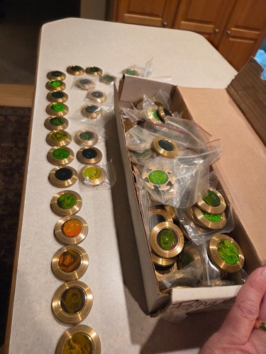 Piece brass hologram - 10,