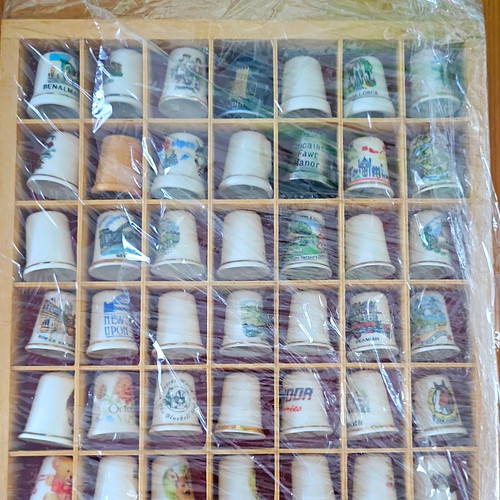 Mixed lot china - 70,