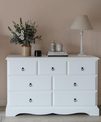 French large over chest of - 4,