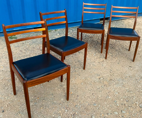 Plan fresco chairs by - g, 4