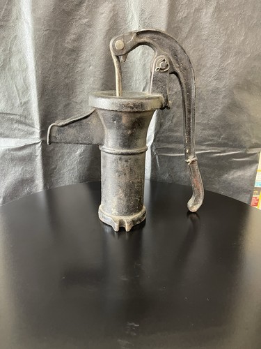 Vintage cast iron black - cast,