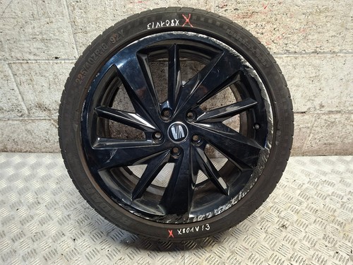 Alloy wheel with - alloy,