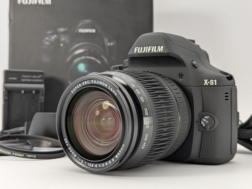 Fujifilm black 12mp - x-s1,