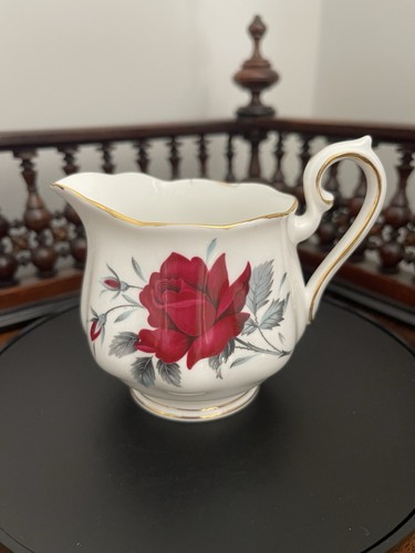 Vintage royal albert - vintage, sweet
