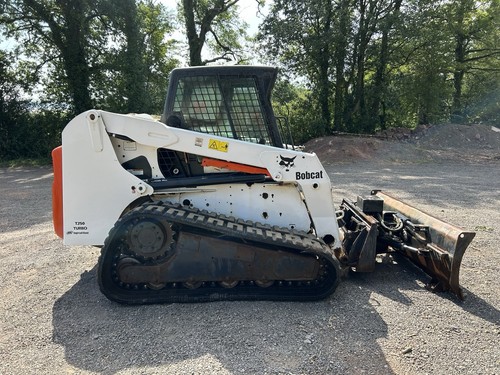 Bobcat t250 tracked skidsteer - bobcat,