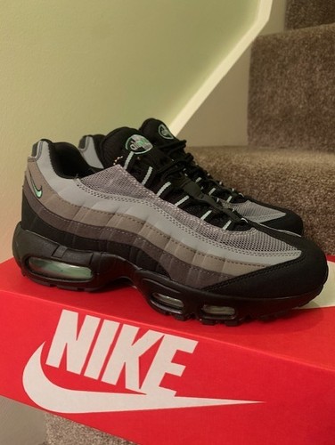Size brand new nike - brand, air