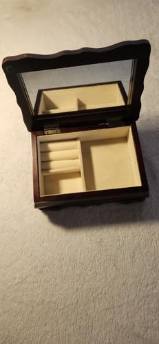 Small jewelry box - box, mirror
