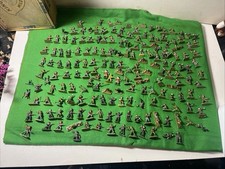Job Lot Small Plastic Soldiers