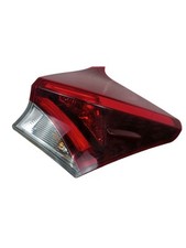 TOYOTA AURIS E18 13-18 TAILLIGHT (RIGHT OUTER) 8113002K40
