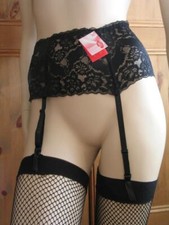 SUSPENDER BELT SIZE 8 - 10