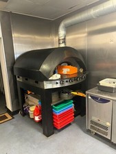 commercial pizza oven