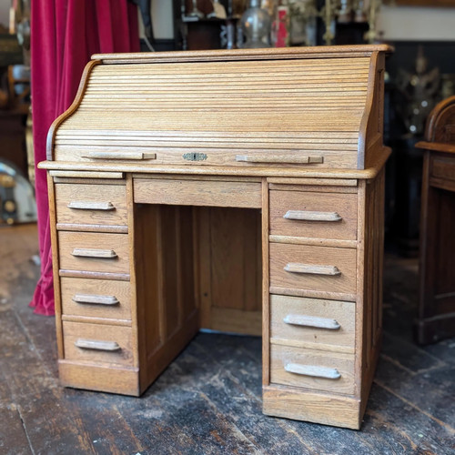 Antique oak roll - antique,