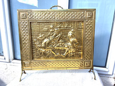 VINTAGE EMBOSSED TAVERN SCENE