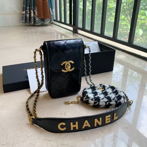 Chanel houndstooth beauty gift - chanel,