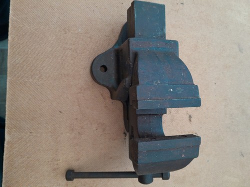 Woden vice made - vice, no