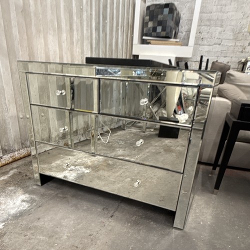 Mirrored glass chest - mirrored, of