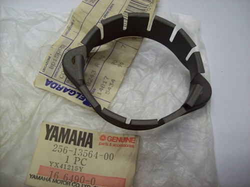 Yamaha xt500 sr500 intake - yamaha,