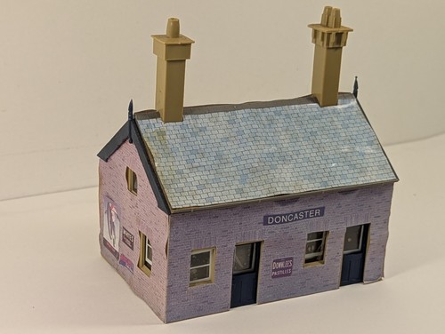 Hornby dublo gauge suburban - hornby,