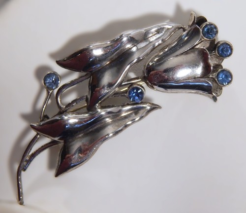 Vintage crown trifari - crown, sterling