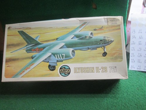 Airfix ilyushin kit - ilyushin,
