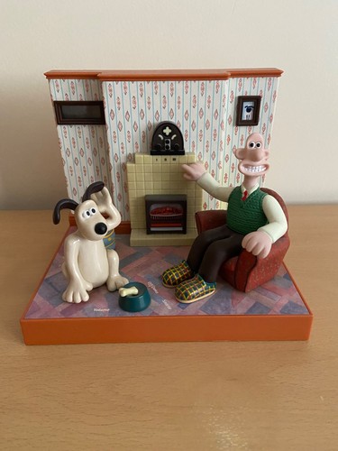 Wallace and gromit radio - and,