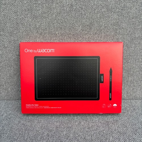 One wacom medium - medium, ctl-672