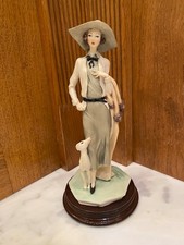 A.D.L. Figurine – Lady with