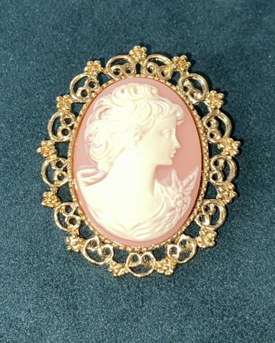 Vintage large gold plated - vintage,