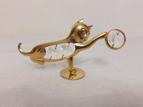 Cat animal figurine - animal,