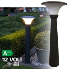 Garden Lamp Post Pathway