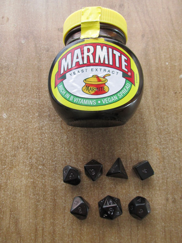 Marmite poly dice set - marmite,