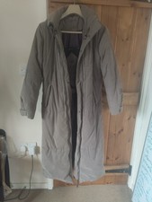 Kyra K long feather/down