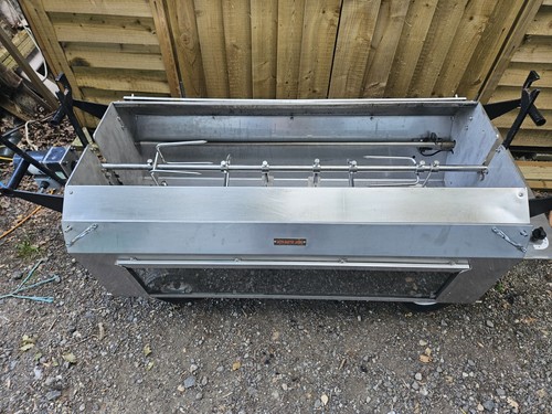 Pig hog roast - hog, machine