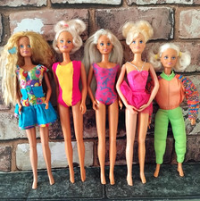 Sindy Doll Bundle Hasbro Vivid