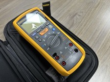 FLUKE 1587 FC Insulation