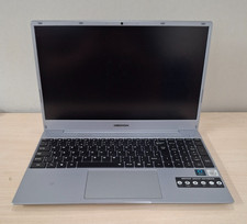 Medion E15407 Laptop 15.6" i5-1035g1 256g 8GB Windows 11 - READ DESCRIPTION