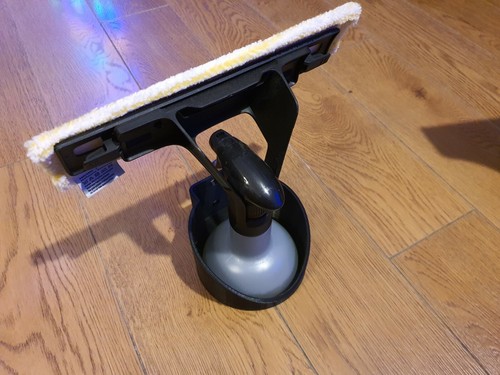 Wall holder for karcher round - holder,